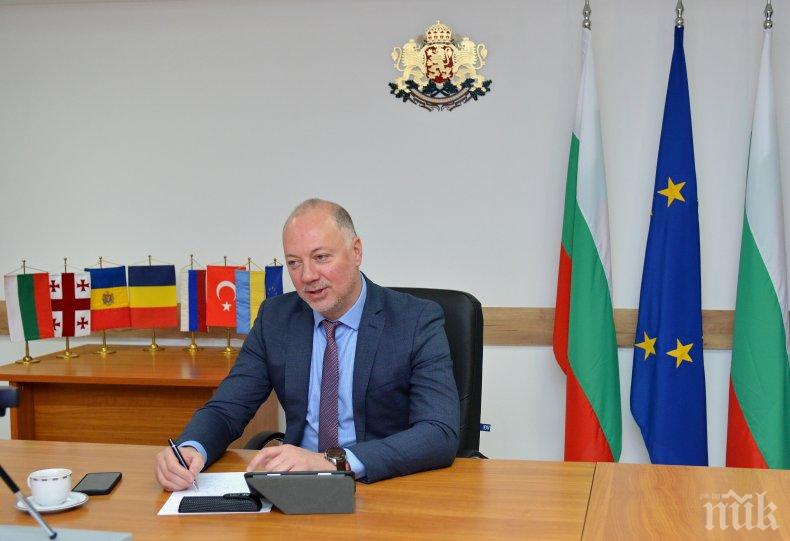 Росен Желязков и еврокомисарят Виргиниус Синкевичус откриха среща за Общата морска програма в Черно море