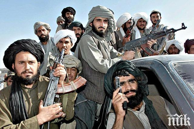 МЕРКИ! Талибаните забраниха за известно време протестите в Афганистан