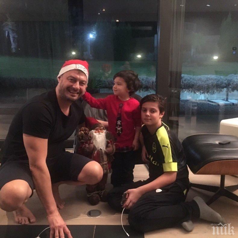 ПЪЛНО ЩАСТИЕ: Николай Бареков прибра от болницата дъщеричката си (СНИМКА)