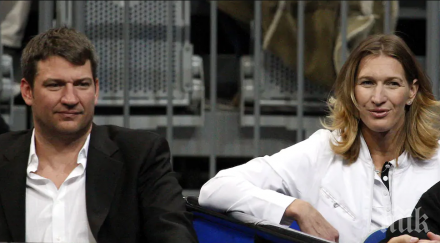 щефи граф съда заради брат