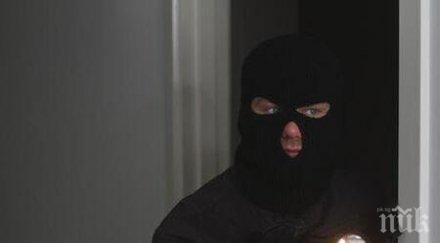 закопчаха крадец нахлул жилище пазарджик