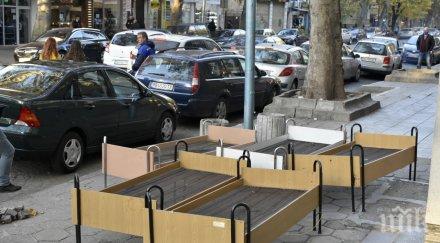 нагла кражба насред пандемията общински служители откраднаха легла болницата лом