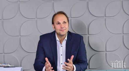 рокади смениха флориан скала шефския пост