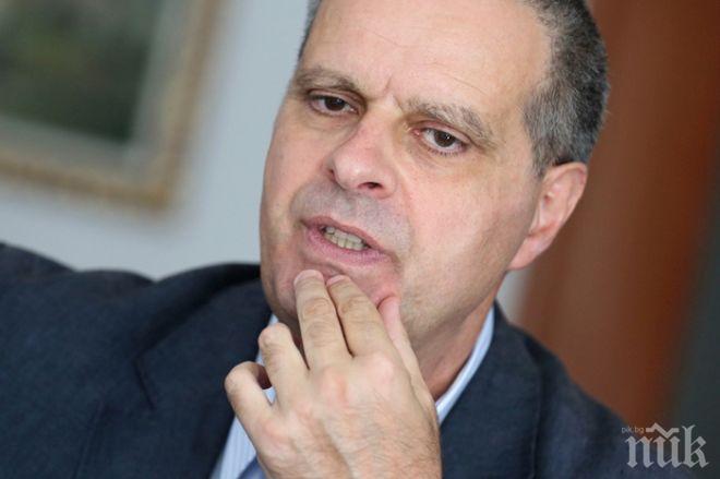 СУ уволни проф. Михаил Мирчев