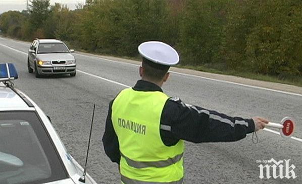 Спипаха циганин с фалшива книжка - измамникът въртял кръгчета из махалата във Велинград