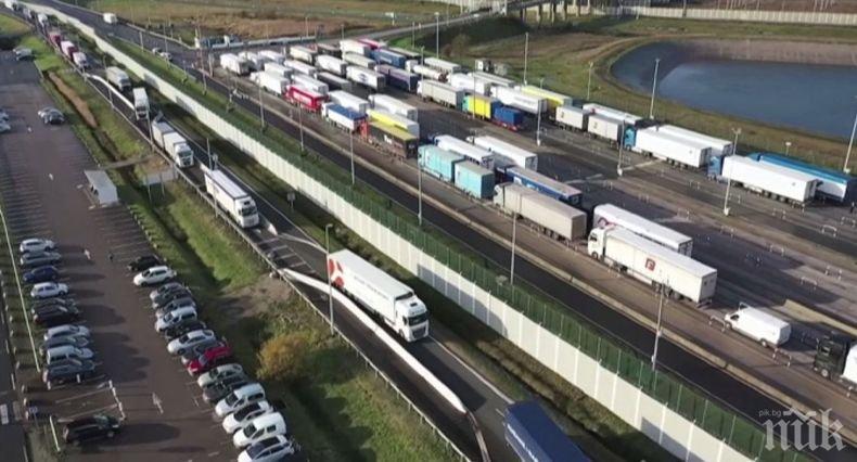 Километрични опашки по границата между Австрия и Италия