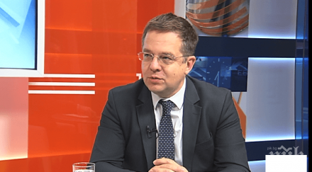 трети ден броят пациентите софийските covid отделения 2000 души