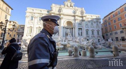 трета вълна коронавируса обърка графика ваксинация италия