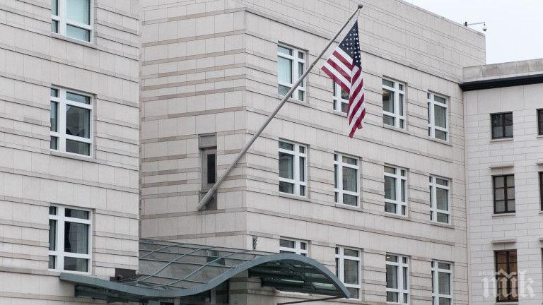 СТУДЕНА ВОЙНА: САЩ затварят всичките си консулства в Русия