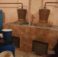 Митничари спипаха 330 литра нелегален алкохол в Русенско