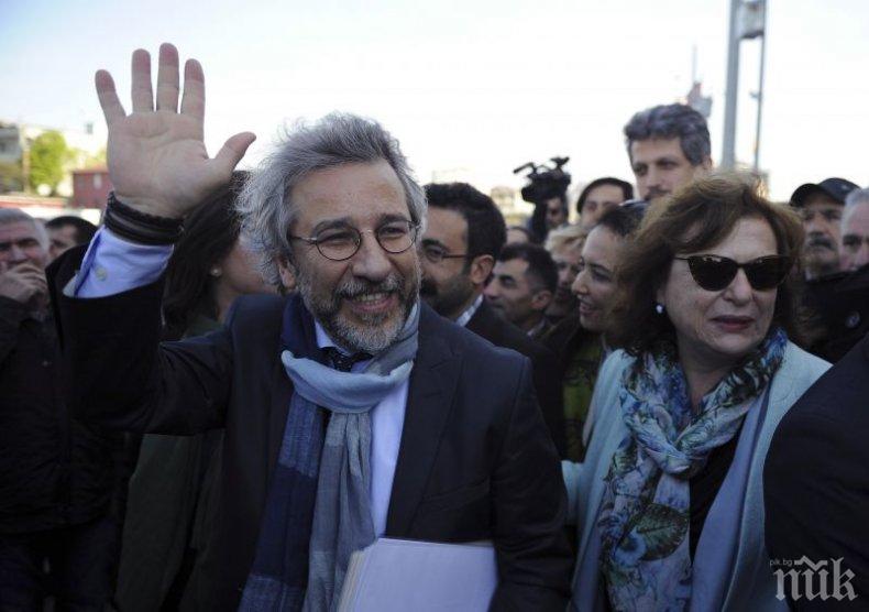 Осъдиха бивш главен редактор на турски вестник на над 27 години затвор