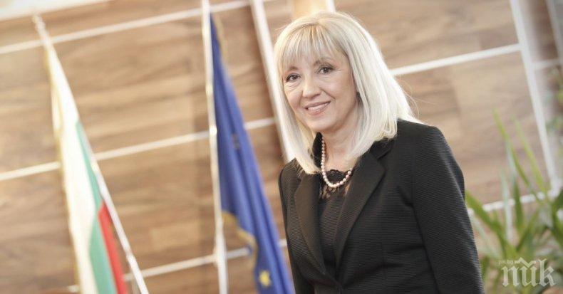Регионалният министър Петя Аврамова  отговорила на най-много депутатски въпроси през 2020 г.