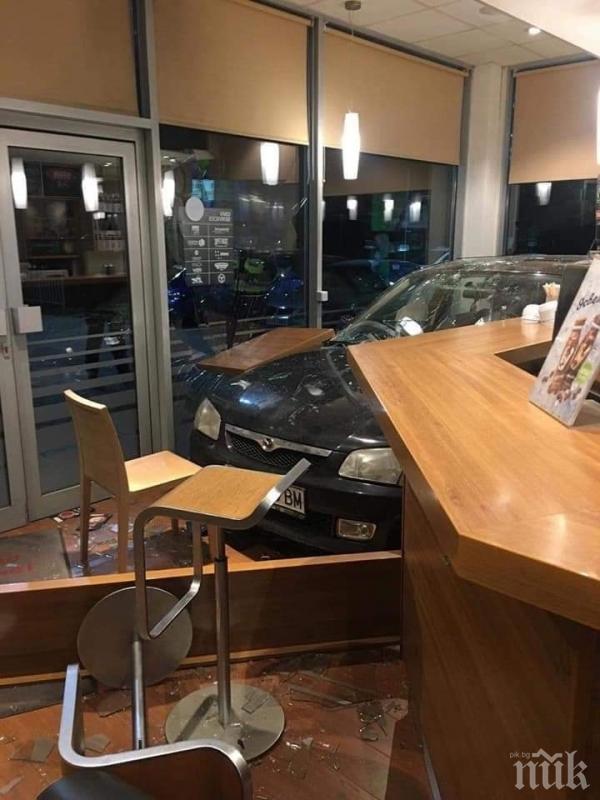 Почерпен шофьор почти влетя в селска бензиностанция