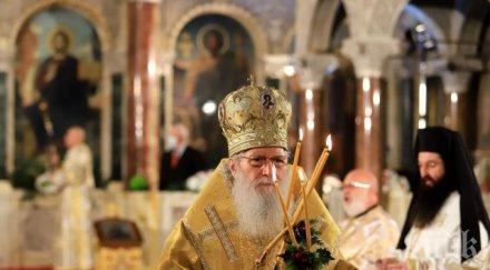 патриарх неофит оглави божествената литургия рождество христово