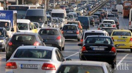 голямото завръщане стотици прибират края почивните дни