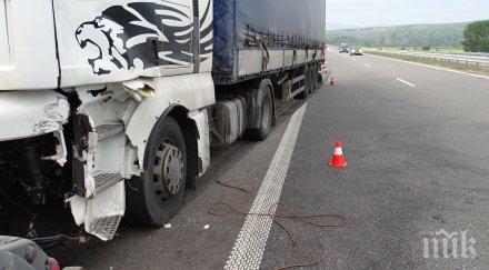 аварирал тир затруднява движението пътя разград шумен