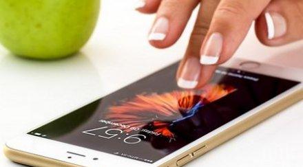 пълна каша военен сюрпризира гаджето телефон загази здраво