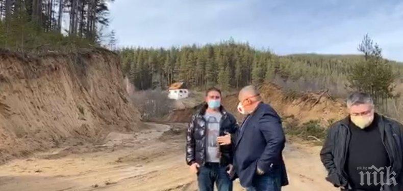 ПЪРВО В ПИК TV: Борисов инспектира строежа на нов път в Родопите: Работим и за мюсюлмани, и за християни! Затова ги беше яд като каза Ердоган, че се справяме (ВИДЕО/ОБНОВЕНА)