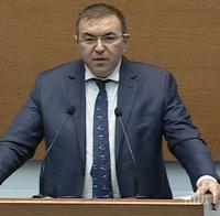 Здравният министър поряза Марияна Николова за хотелите за Нова година