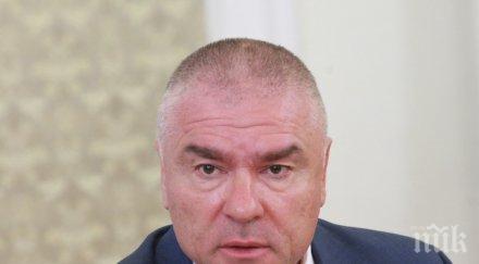 последните минути заплашиха бомби аптека бензиностанция марешки силистра