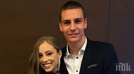 армейците прелестната любима сияят дубай снимки