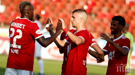 етър ботев спорят нападател цска