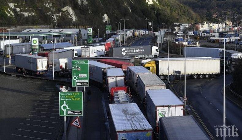 Великобритания с мерки за намаляване на товарния трафик през Ламанша