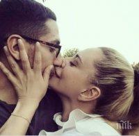  НА КРИЛЕТЕ НА ЛЮБОВТА: Ваня Щерева се качи на автобус, без страх  от COVID-19