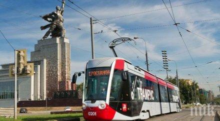 първият безпилотен трамвай русия тръгва 2022