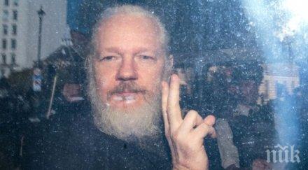 мексико предложи политическо убежище джулиан асандж