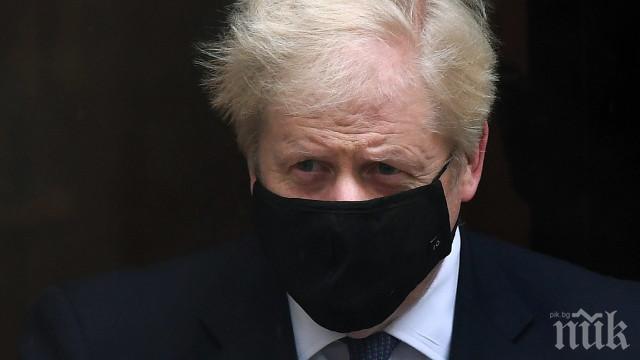 Премиерът на Великобритания предупреди за още по-сериозни ограничения заради коронавируса