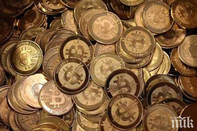 Биткойнът се срина с 10 процента от миналогодишния връх