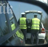 Агресивен шофьор опита да прегази полицай