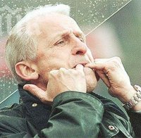 Легендарният Джовани Трапатони не е вече селекционер на Ейре