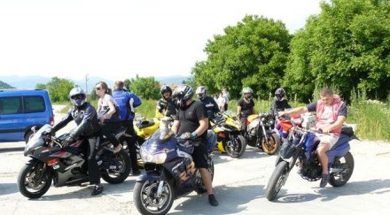 мотоциклетист пострада катастрофа