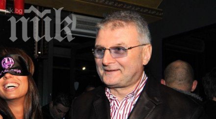 ицо стоте манекенки септември омразна дата тогава изчезна дядо