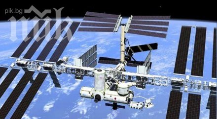 трима космонавти мкс приземиха казахстан