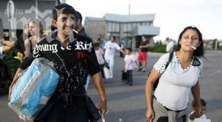 евакуираха 100 българи цигански бивак франция