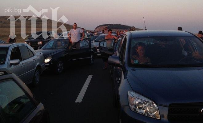 Кошмар! 30-километрова опашка от автомобили на входа на София