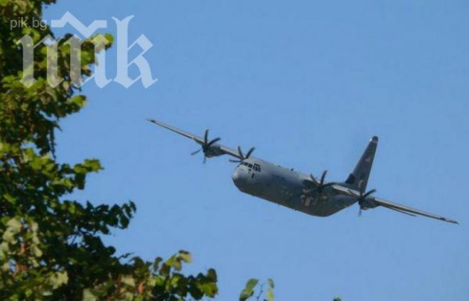 Военни самолети паникьосаха Бургас. Местните се чудят: Войната в Сирия ли почва?