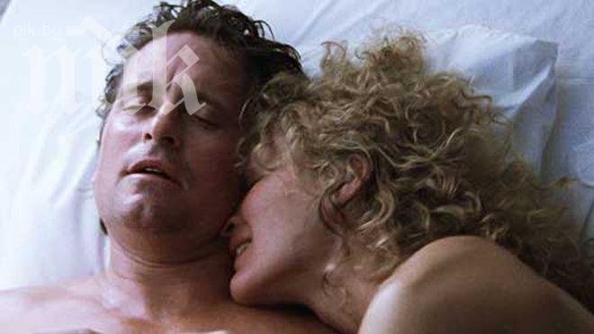 Майкъл Дъглас си зашивал слиповете преди секс сцени, за да не му изскочи