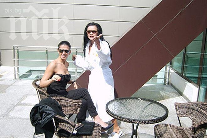 Грозен чалгаскандал! Мария и Анелия се обиждат на кифла и гном