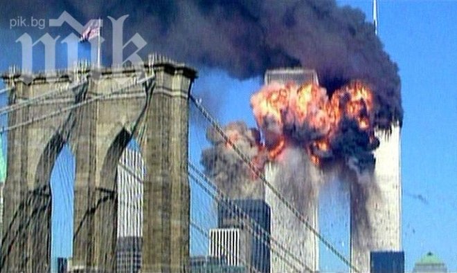 САЩ почитат паметта на жертвите на атентатите от 11 септември