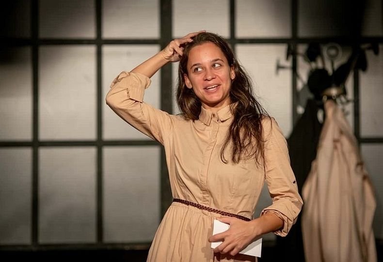 Звезда от Народния театър влиза в Отдел Издирване