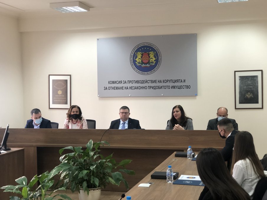 Студенти започнаха стаж в КПКОНПИ