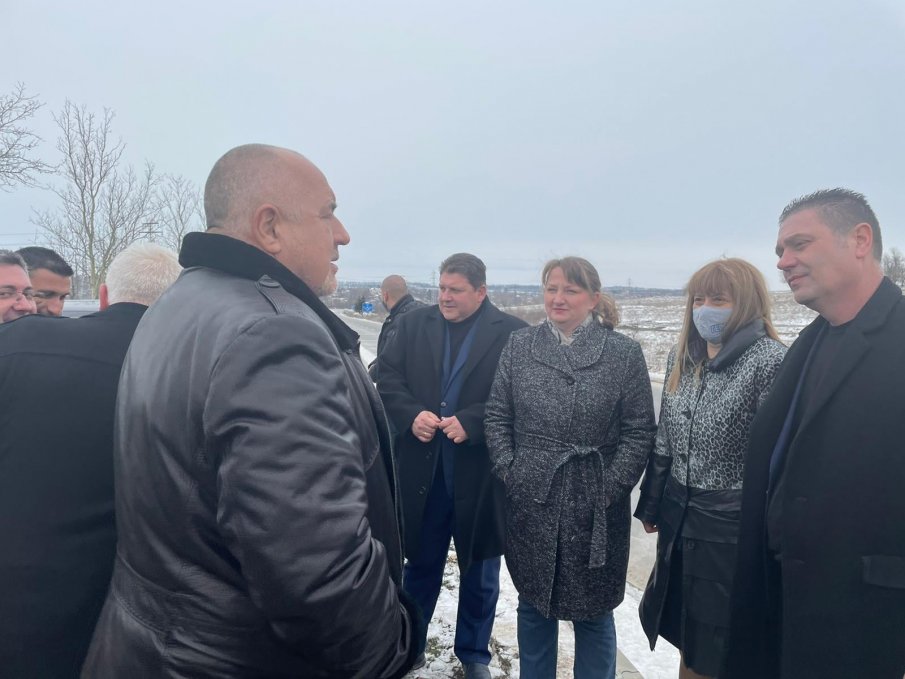 Борисов от Добрич: Продължаваме подкрепата за училища, детски градини и инфраструктура