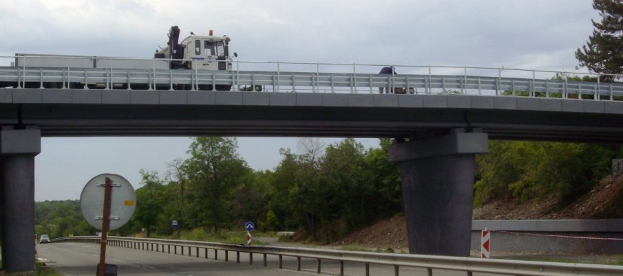 Ремонтът на пътя Бургас-Царево приключва до лятото