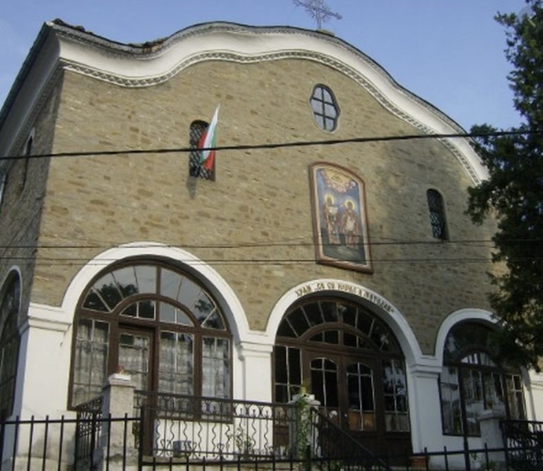 800 хил. лв. за реставрацията на Св. Св. Кирил и Методий“ във Велико Търново