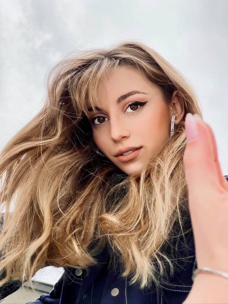 ГРЕДА: Футболист развали кефа на Михаела Маринова