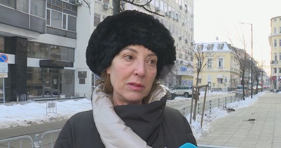 Проговори жената, ударена от леден къс в София
